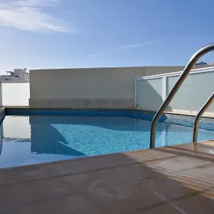 https://blubay-apartments.qawrahotelsmalta.org